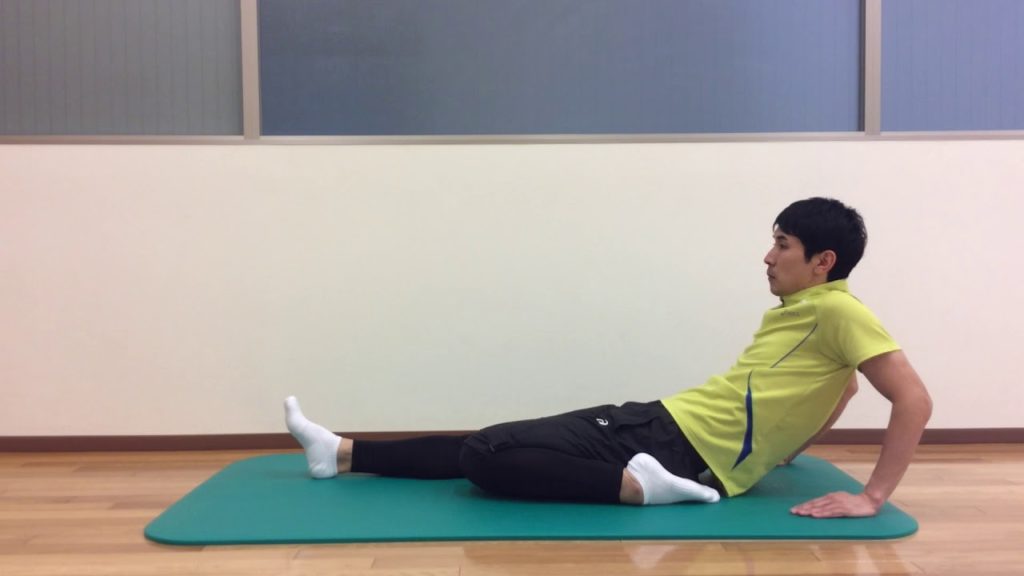 もも前の筋肉（大腿四頭筋）のストレッチの方法と意識する動作と筋肉