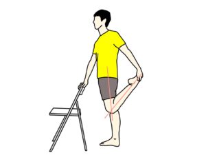 椅子につかまって行うもも前の筋肉（大腿四頭筋）のストレッチの方法1