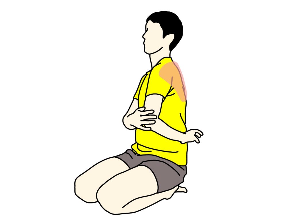 肩甲骨を外に広げて背中を伸ばすストレッチ
