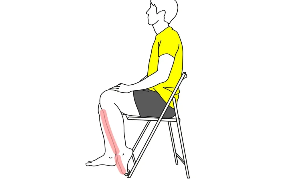 お仕事の合間におすすめのストレッチ！椅子に座りながらできる足の甲〜スネのストレッチの方法